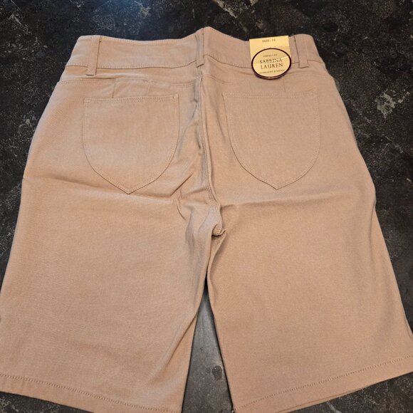 NWT SABRINA LAUREN Bermuda shorts SZ 10 NWT - Picture 3 of 10